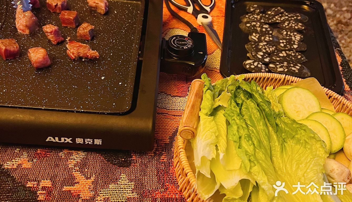 广州新晋网红T.T营地·大白之家(海珠店)    
