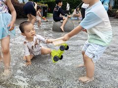 -季高兔窝窝亲子园(上海薰衣草公园店)