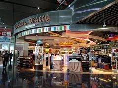 -中免(澳门机场免税店)