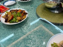 -鹤乡东北菜(崮山路店)