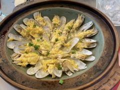 -吕氏焗小鲜•海鲜青岛菜(总店)