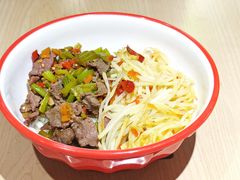 -呷佬·长沙手工米粉(KING88广场店)