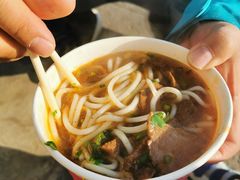 -黃牛牛肉面馆