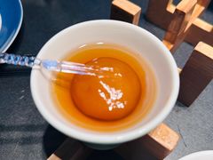 -凤凰湘语·平价海鲜餐厅(浦东旗舰店)