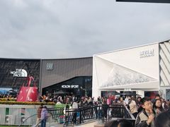 -NIKE上海青浦优选体验店