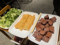 -渔顺生·顺德鱼生·粥底火锅·桑拿鸡(渔人码头店)