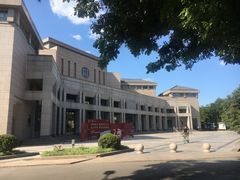 -北京大学百年讲堂