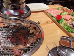 -极简·炭火烤肉主题餐厅·龙虾烧烤·烤羊排(宝龙店)