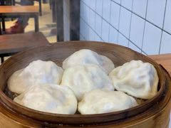 鸡汁灌汤包-苓记南京鸭血粉丝.皮肚面(县东巷店)