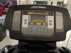 -宝力豪健身(万达广场店)