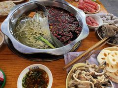 -储奇门鳝鱼火锅(总店)