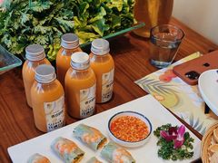鲜虾春卷-樾餐厅泰式海鲜火锅(民歌湖店)