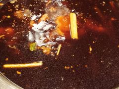 -肖肖酸萝卜鱼火锅(总店)