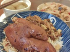 -红猪卤肉饭(大西洋美食城店)
