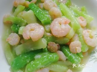 莴笋炒虾仁-一款荤素配齐的菜
