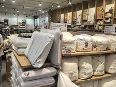 -MUJI无印良品(万航渡路889店)