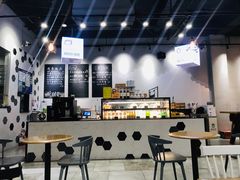 -HELLO 27 意面·沙拉·帕尼尼