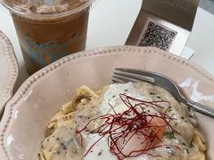 -CowCow其其·牛杂咖啡公司(六运店)