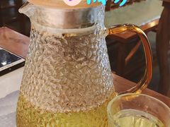 大麦茶-松沪名灶·豆浆鱼头·新上海菜(飞航吾悦广场店)