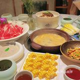 终于来吃了大名鼎鼎的野生菌火锅 被朋友安利了无数次！