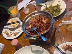 -爱碗亭·鲜炒湖南菜(壹城中心店)