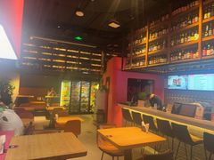 -牛啤堂精酿啤酒餐吧(五棵松华熙店)