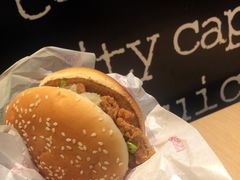 麦辣鸡腿汉堡-麦当劳(豫园店)