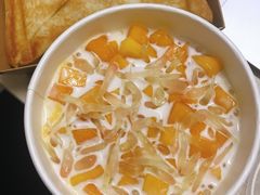 杨枝甘露-夏羽记甜品(小榄大信店)