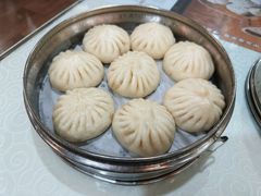 传统猪肉包子-狗不理(山东路总店)