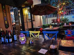 -SISTERS BAR RESTAURANT川意酒馆(嘉善老市H楼店)