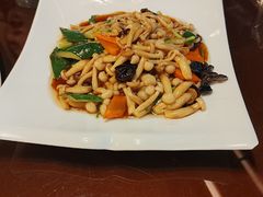 -喜乐餐厅•灯笼虾球首创者•本地小海鲜(二马路店)