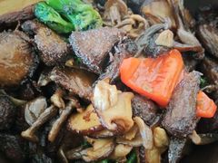 -天天向上素食餐厅(五台山店)