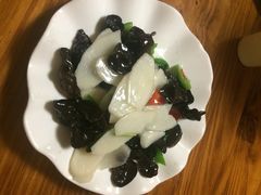 外婆菜之崇明味道(虹梅路店)-外婆菜之崇明味道(锦江乐园店)