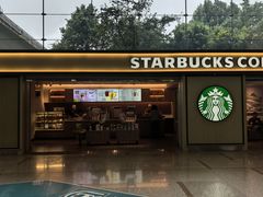 -星巴克(昆明机场III店)