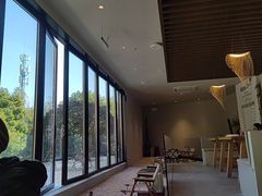 -J Create城市露营咖啡·简餐·宠物(上海动物园店)
