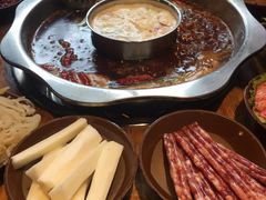 -周幺妹重庆老火锅(银泰城总店)