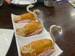 天鹅榴莲酥-北部湾鼎盛茶楼(银滩店)