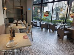 -必胜客(大坪英利店)