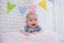 -咔咔儿童摄影馆