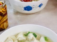 -周震馄饨