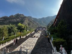 -鸡鸣山旅游景区