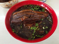 -小龙大肉面馆
