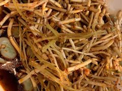 -有红鸡毛店·川菜(建设路店)