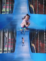 -动力星球家庭亲子游乐中心