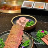 重庆火锅人间烟火在渝利‼️锅底正牛肉嫩真绝了