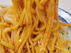 -秦镇西街老四米皮专卖店(自强西路店)