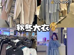 -唯品会(北京国瑞城店)