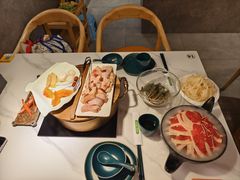 -椰子湾·海南火锅·糟粕醋·椰子鸡(正大广场店)