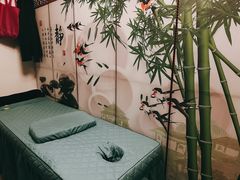 -佰推·肩颈腰·推拿理疗(湾悦城店)