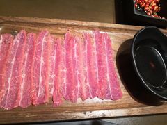 -六扇门潮汕牛肉火锅(BGC店)
